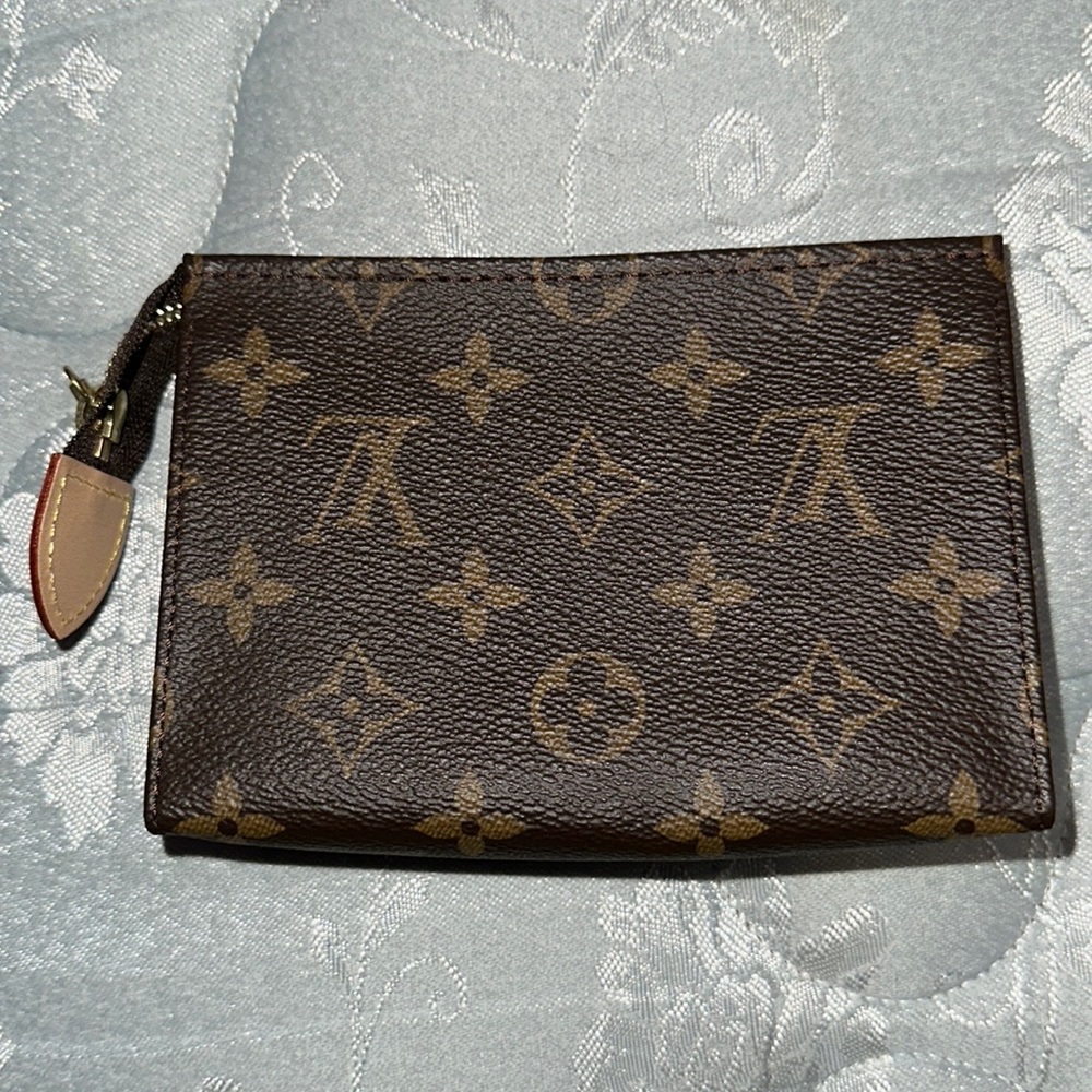 Louis Vuitton Toiletry Pouch 15